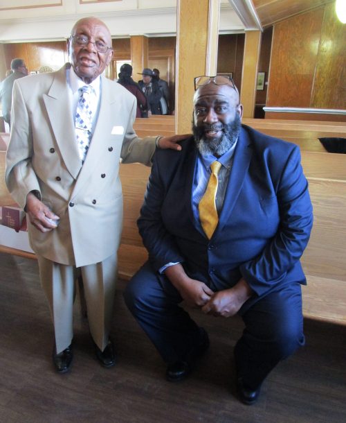 Former Pastor Carvin E. Washington Sr. and new Pastor Jason Haynes. 